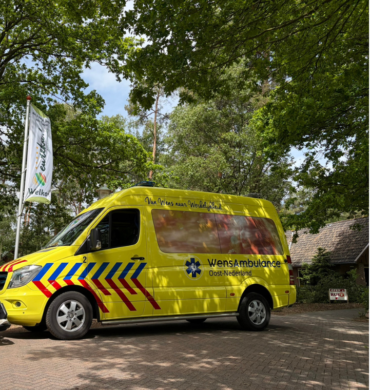 Wensambulance_oost_zijkant.png